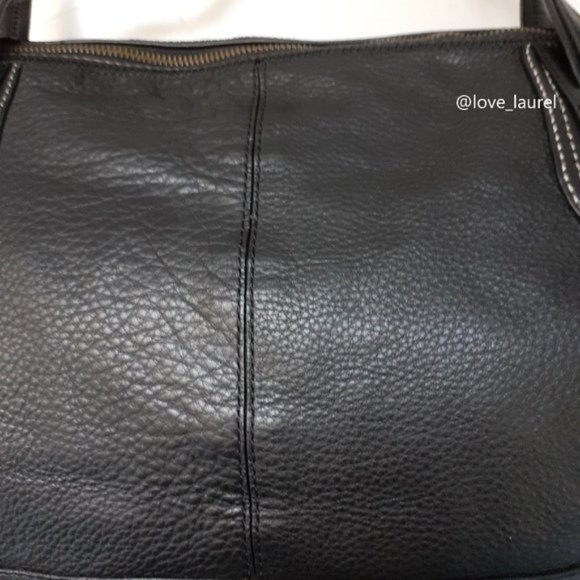 The Sak Iris Black Pebbled Leather Tote Bag - Picture 4 of 16